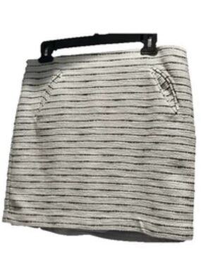 LOFT Blue White Boucle Tweed Mini Skirt Pockets Size 8